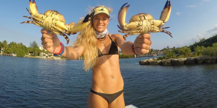 Best STONE CRAB Claws Catch, Clean & Cook Video!