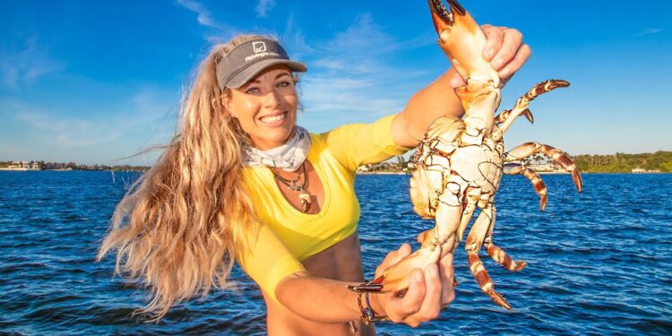 CAPTURED a Rare COLOSSAL Stone Crab Claw! Best HOW TO go Stone Crab Fishing Video!