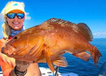 Deep Sea Red Grouper! Catch Clean Cook! GROUPER CHEEKS! Deep Sea Adventure (Gulf of Mexico Fishing)