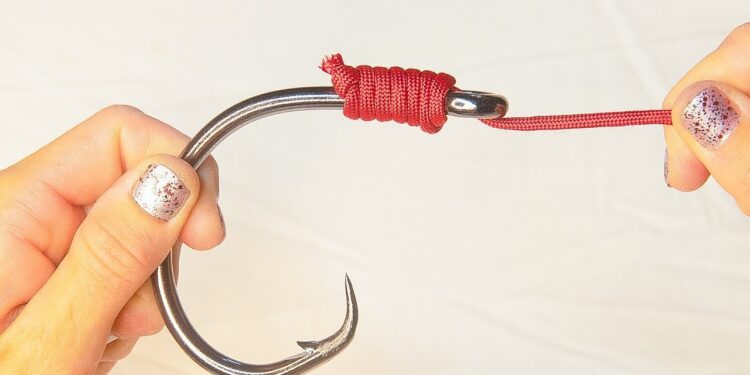 EASY! How to Snell a Hook – How to Tie a Hook to Fishing Line