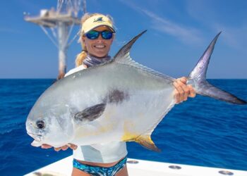 Florida Keys Deep Sea Tower Fishing 50 MILES OUT