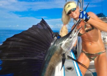 Florida Offshore Fishing for Sailfish; the FASTEST Fish in the Sea!