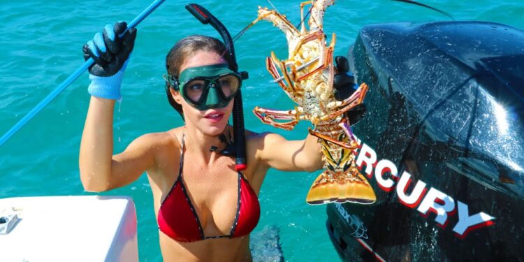 LOBSTERING in the BAHAMAS with a Polespear pt 2