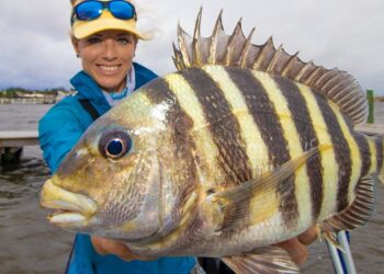 NEVER boat during a Tropical Storm Warning! Honey hole Catch & Cook