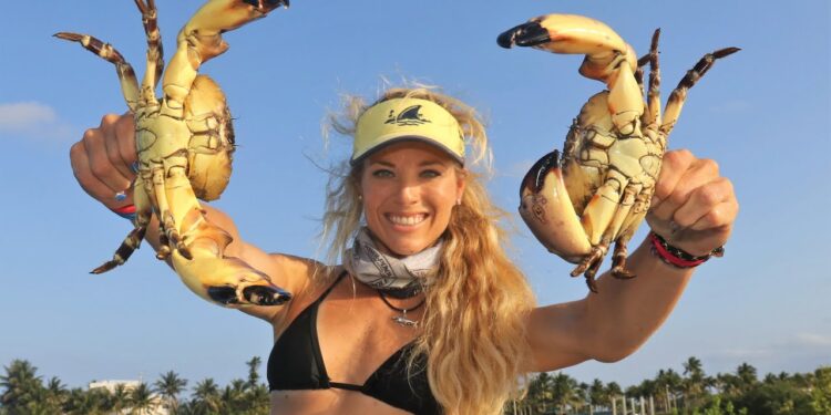 STONE CRAB CLAWS! NEW How to Go CRABBING in Florida! Everything You Need to Know!