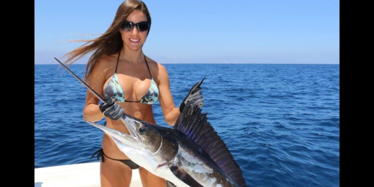 Fishing for Striped Marlin in Mexico !