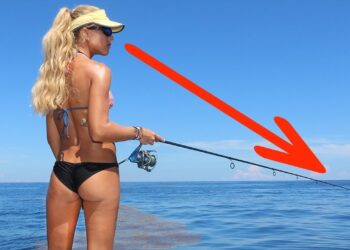 SEARCHING for Deep Sea MAHI MAHI!