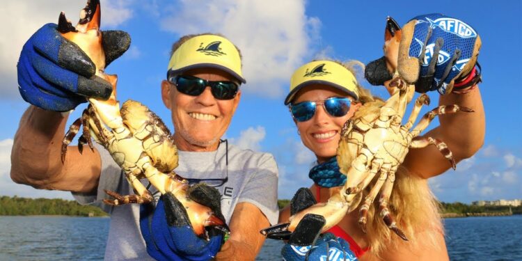MY BIGGEST HAUL EVER! Harvesting Stone Crab Claws with Dad!