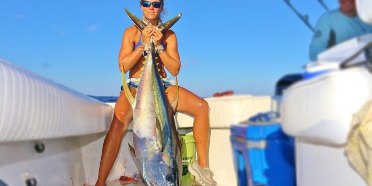 Best Offshore Fishing for Yellowfin Tuna in Louisiana Video