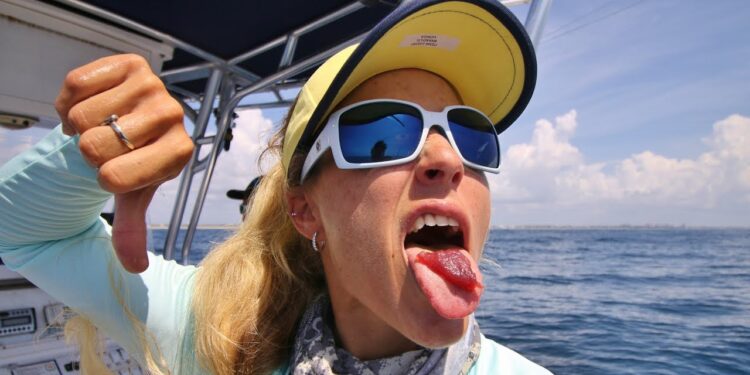 Florida Offshore Saltwater Live Bait Fishing ft. Bonito aka False Albacore SASHIMI for Lunch!