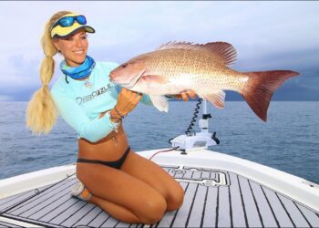 I CAUGHT MY PERSONAL BEST in Dangerous Weather!!