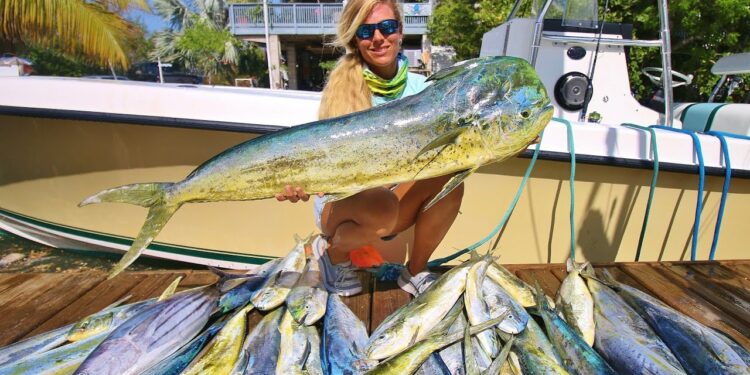 WE WON! 1st Place Lady Angler Florida Keys Offshore Mahi Fishing Tournament!