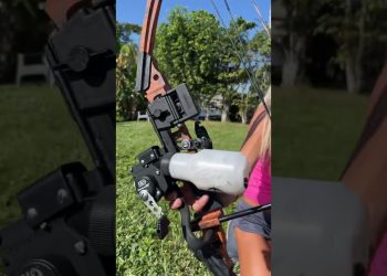 Girl Shoots Massive Body Invasive!