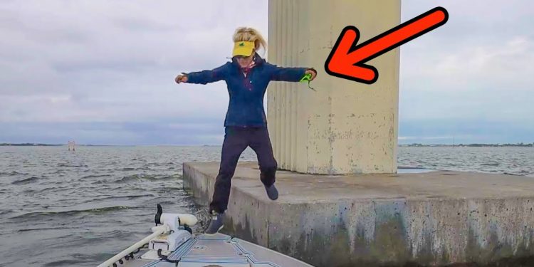 Searching for Lure Treasure on Massive Bridge!
