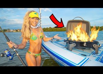 Now THAT’s a Fire! 😀 Florida Fishing and Sandbar Bikini Catch & Cook