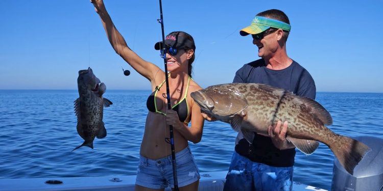 Crystal River GROUPER FISHING !  | Livin’ the Dream