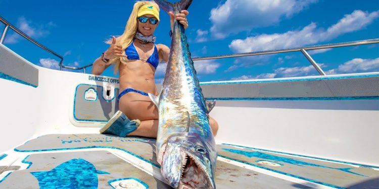 RECORD-BREAKING MACKERAL! How To Filet / Clean BIG FISH Fast & Easy