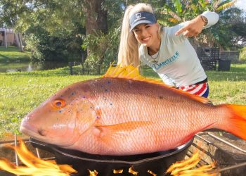The Boys Can’t Keep Up! Primitive Campfire Snapper CATCH & COOK