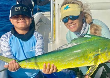 Using a KITE to Catch the FASTEST FISH IN THE SEA, 3 at a time!