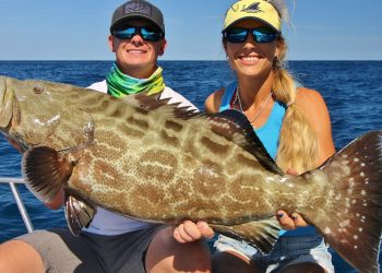 “I RIPPED A HUGE GASH IN HIM!”: Florida Offshore Saltwater Fishing Video