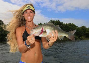 Lake Ida Florida Bass Fishing for Peacocks and Largemouths