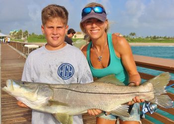 Darcizzle Goes Saltwater Fishing at the Juno Beach Pier