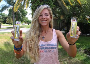 Fishing HOW TO: Unfair Lures Shrimp with Lifelike Rev. Presentation