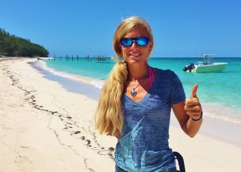 Tiny Plane to Andros, BS and Joe’s Island Tour, Day 1 VLOG