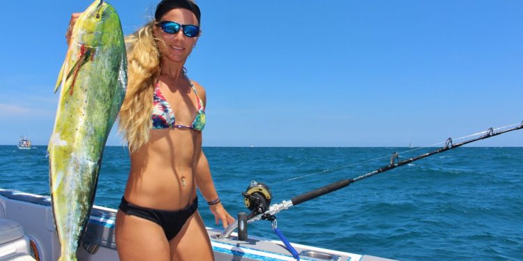 GoPro Girl Fishing Video for Deep Sea Florida Mahi