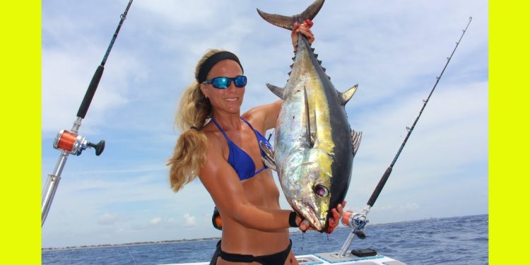 Kitefishing Offshore Florida for Tuna & Kingfish