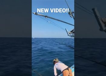 Girl Hand lining big Fish!! Watch the full video!