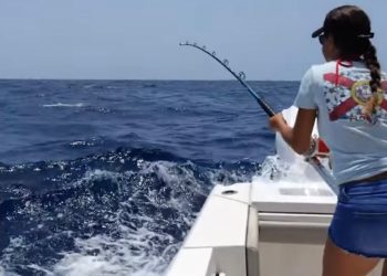 Catching Sailfish in El Salvador part 2
