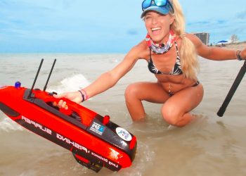 Beach Fishing w/ Remote Control Surf Boat! Is this Cheating!?