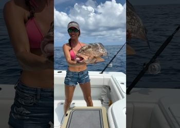 Red Grouper in Key West 🎣