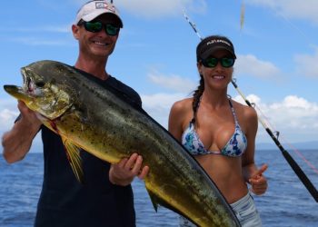 FISHING Offshore Tuna & Dorado 🎣-  Livin’ the Dream TV